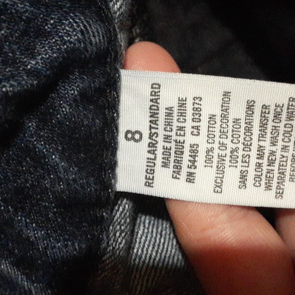 American Eagle short shorts - Picture 3 of 4